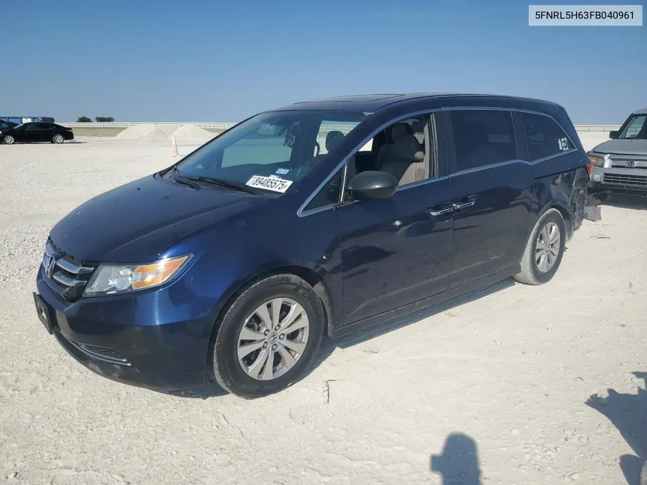 5FNRL5H63FB040961 2015 Honda Odyssey Exl