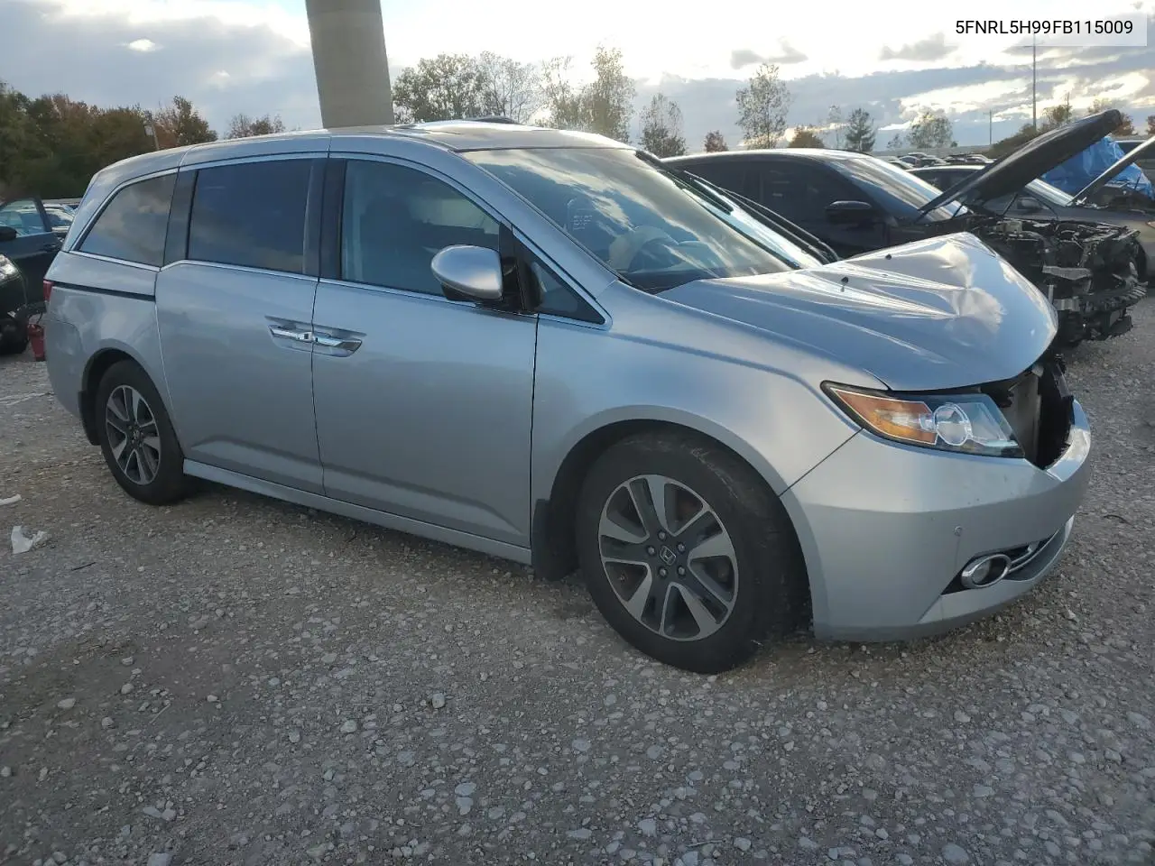 5FNRL5H99FB115009 2015 Honda Odyssey Touring