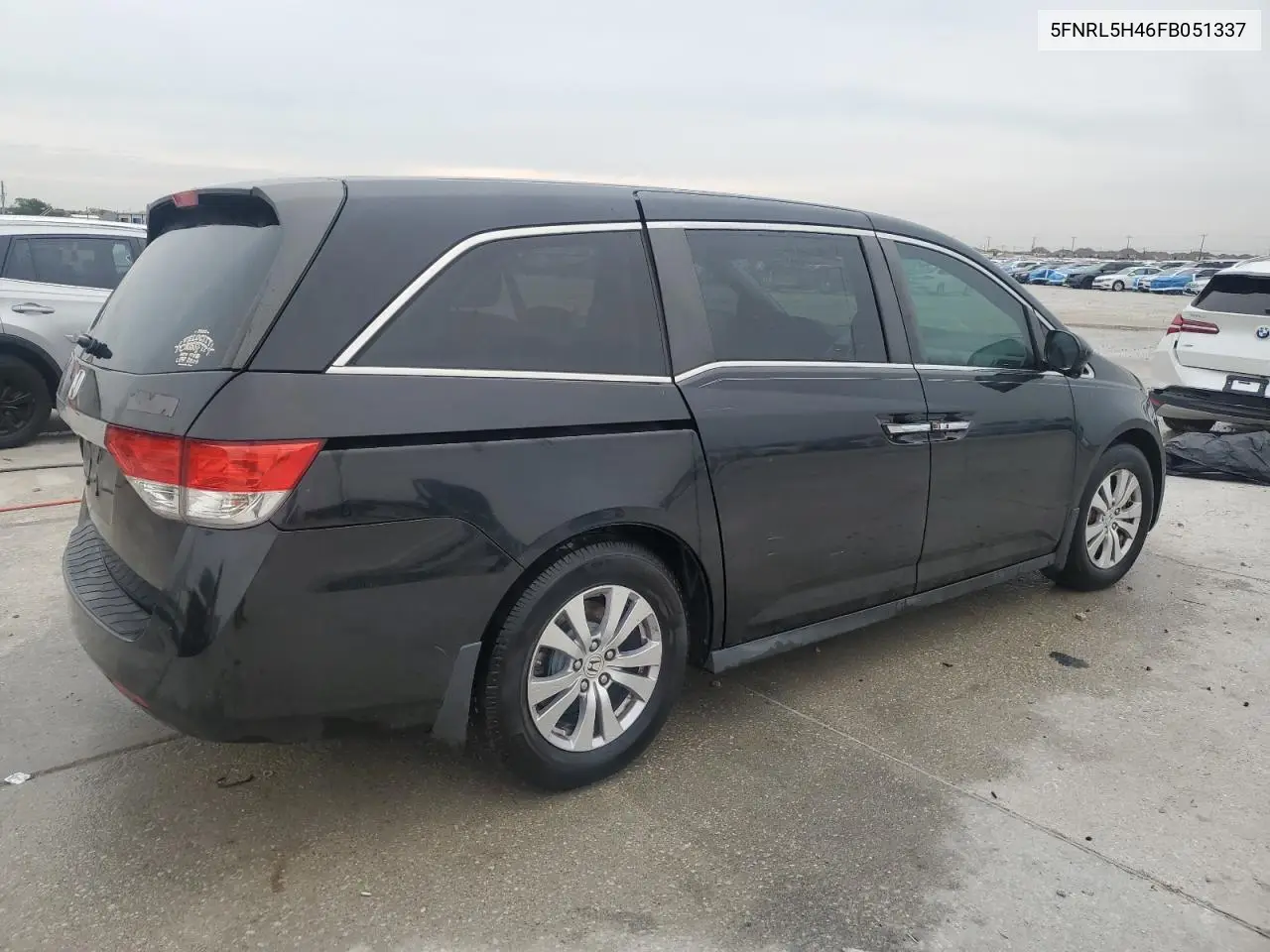 5FNRL5H46FB051337 2015 Honda Odyssey Ex