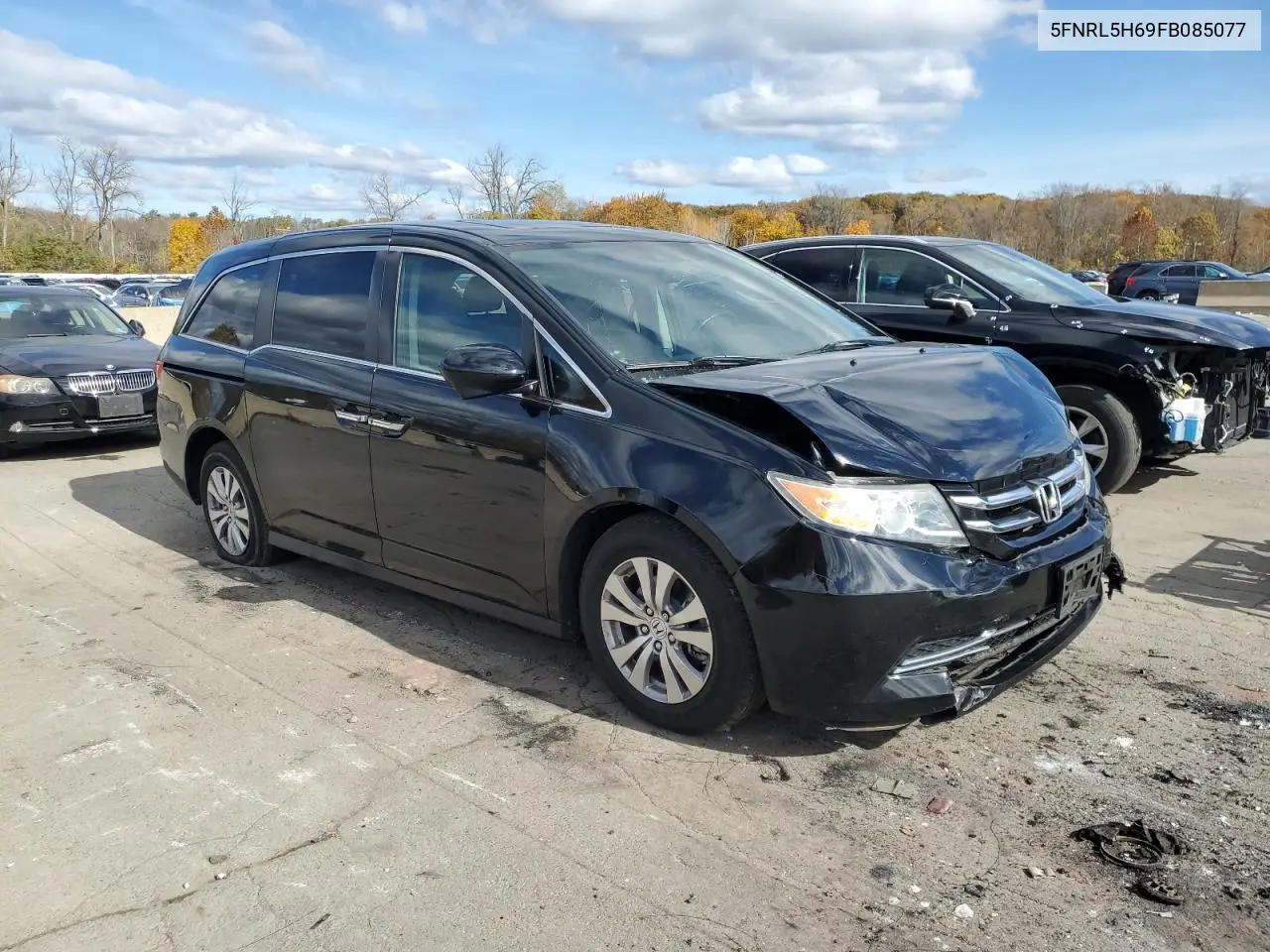 5FNRL5H69FB085077 2015 Honda Odyssey Exl