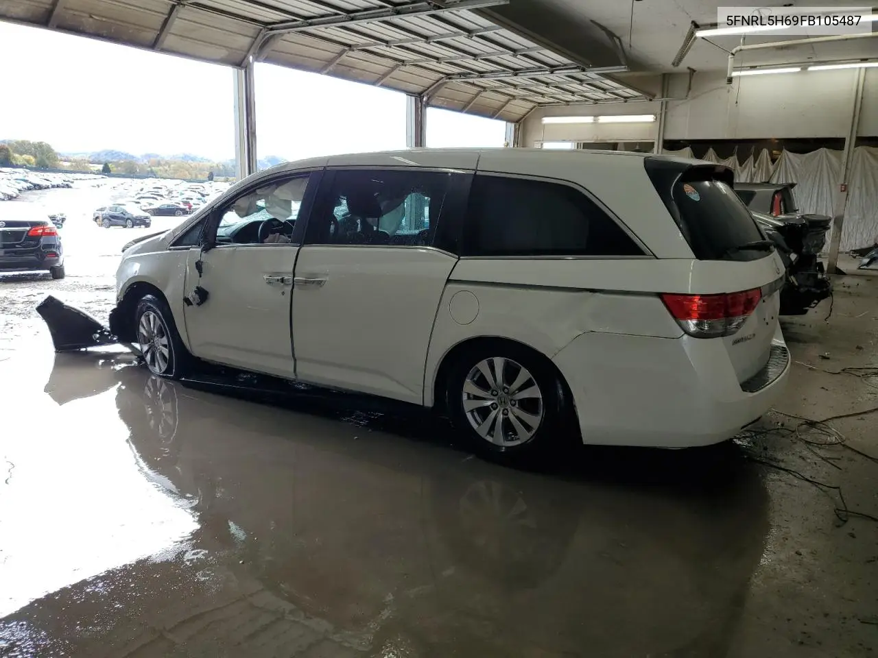 5FNRL5H69FB105487 2015 Honda Odyssey Exl