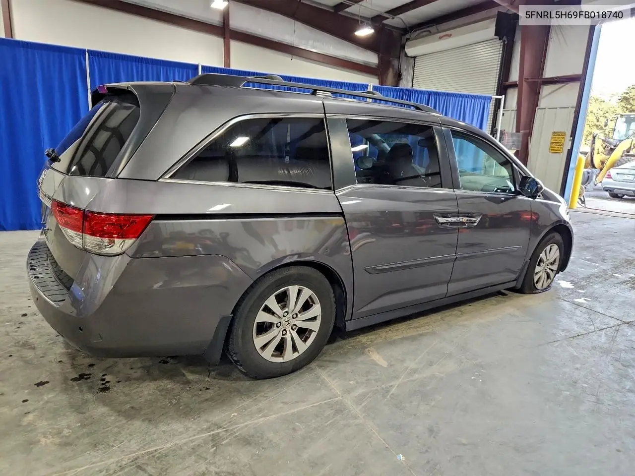 5FNRL5H69FB018740 2015 Honda Odyssey Exl