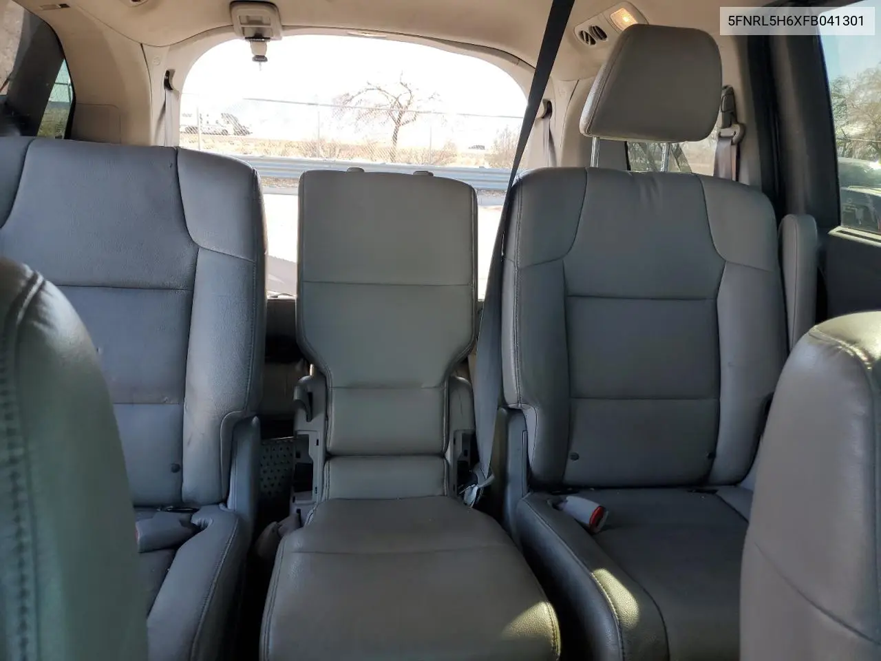 5FNRL5H6XFB041301 2015 Honda Odyssey Exl