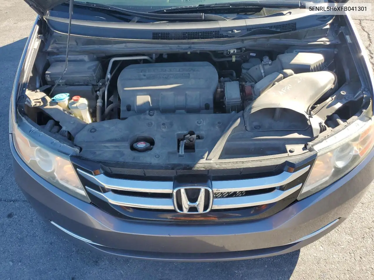 5FNRL5H6XFB041301 2015 Honda Odyssey Exl