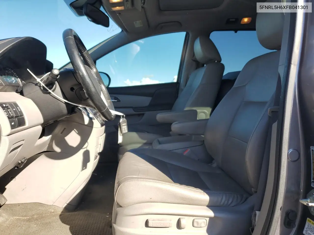 5FNRL5H6XFB041301 2015 Honda Odyssey Exl