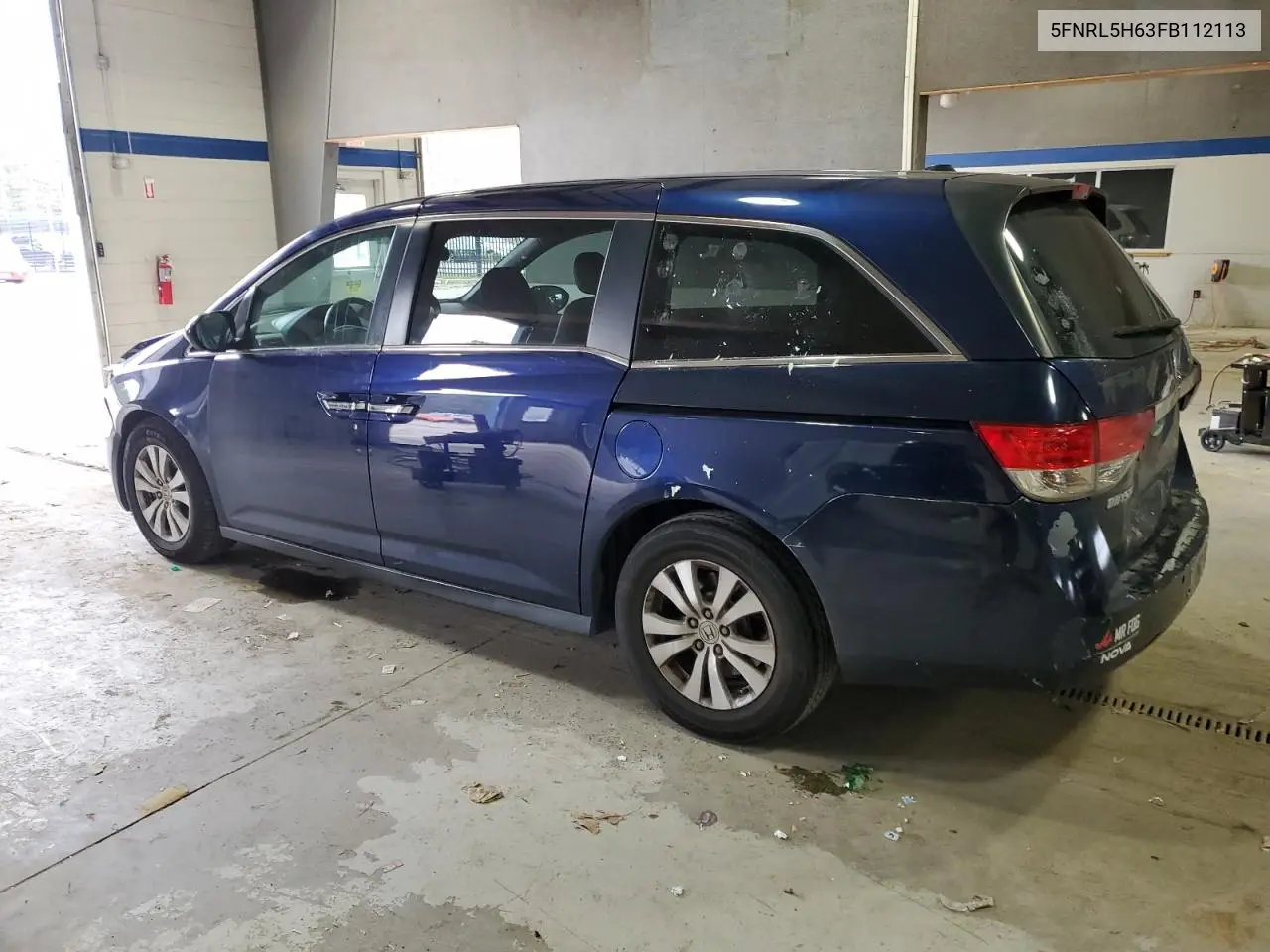 5FNRL5H63FB112113 2015 Honda Odyssey Exl