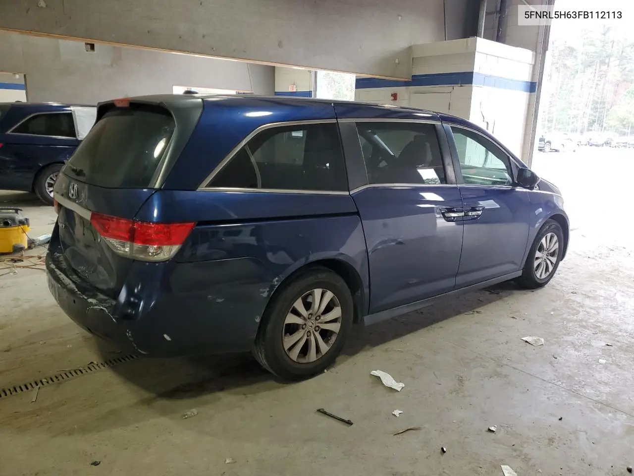 5FNRL5H63FB112113 2015 Honda Odyssey Exl