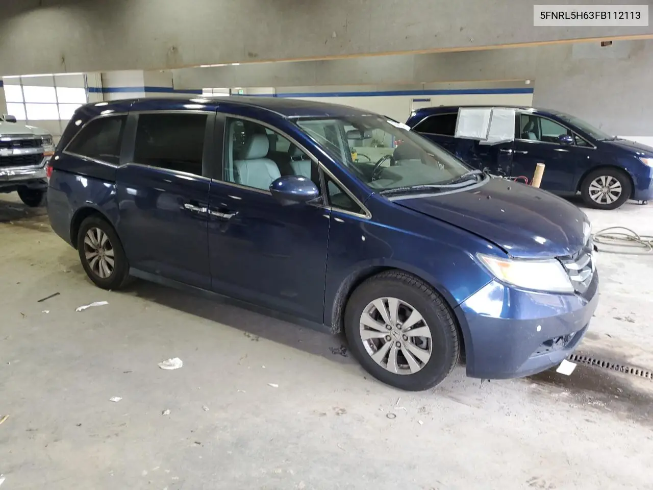 5FNRL5H63FB112113 2015 Honda Odyssey Exl