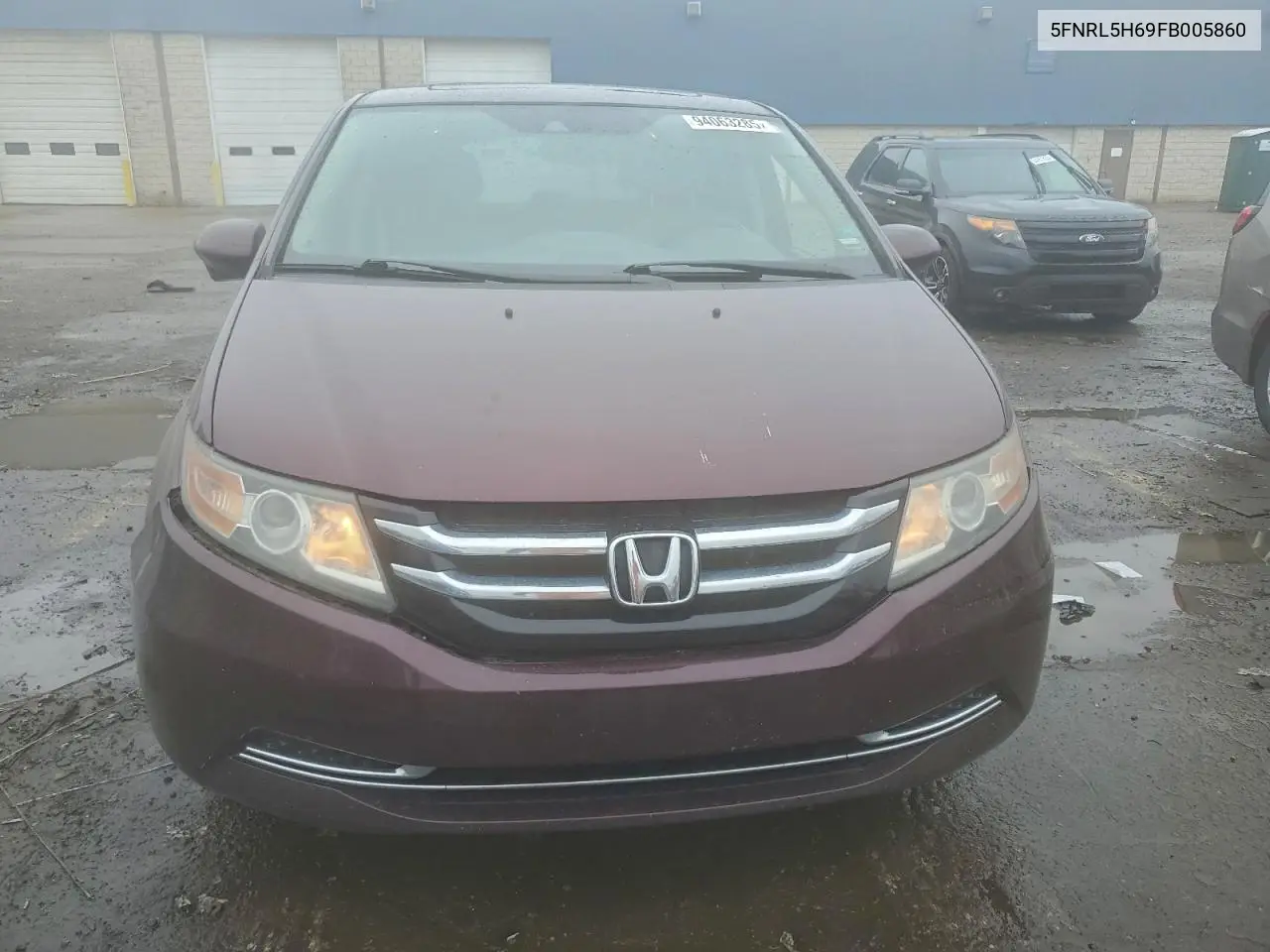 5FNRL5H69FB005860 2015 Honda Odyssey Exl