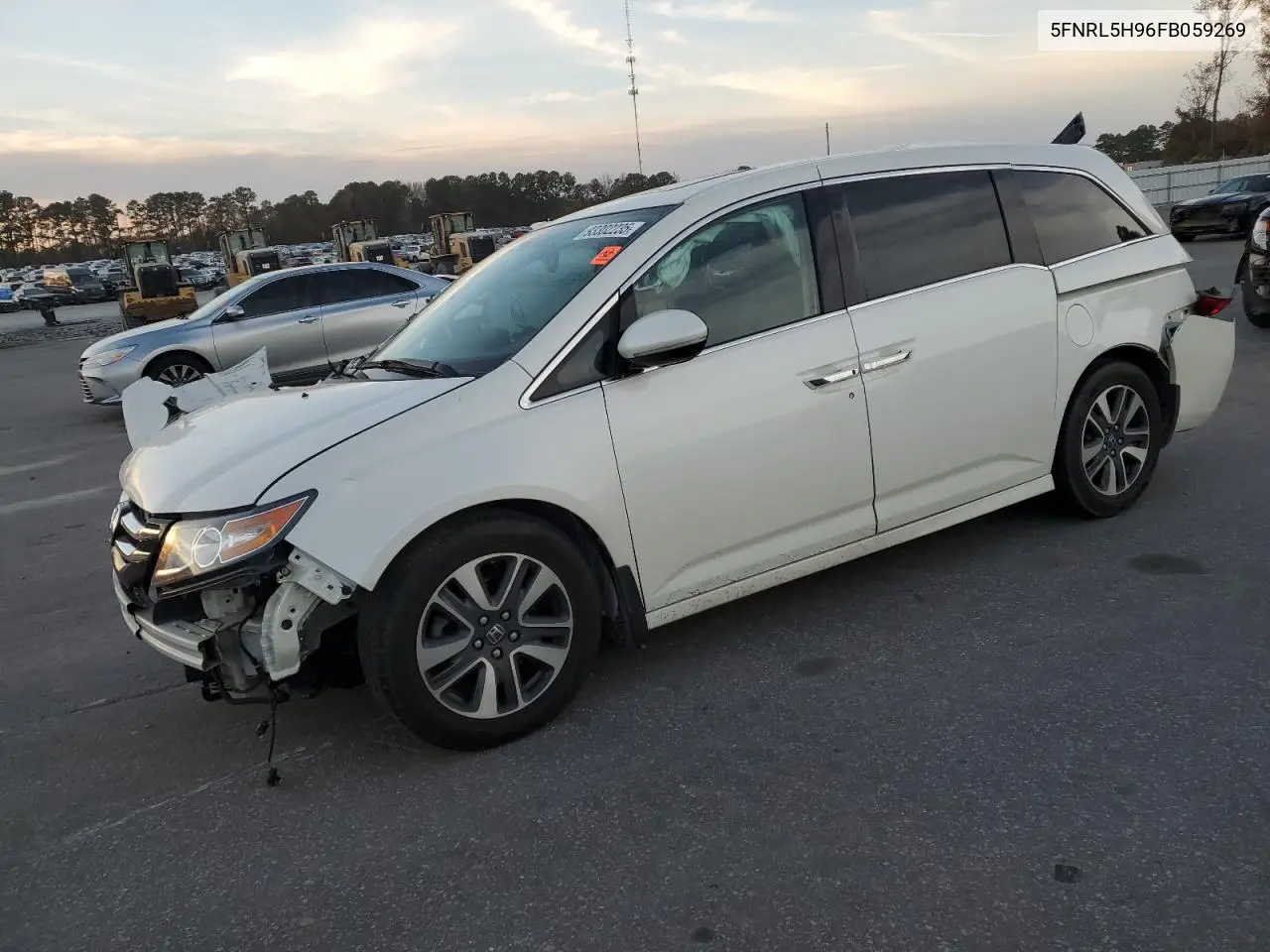5FNRL5H96FB059269 2015 Honda Odyssey Touring
