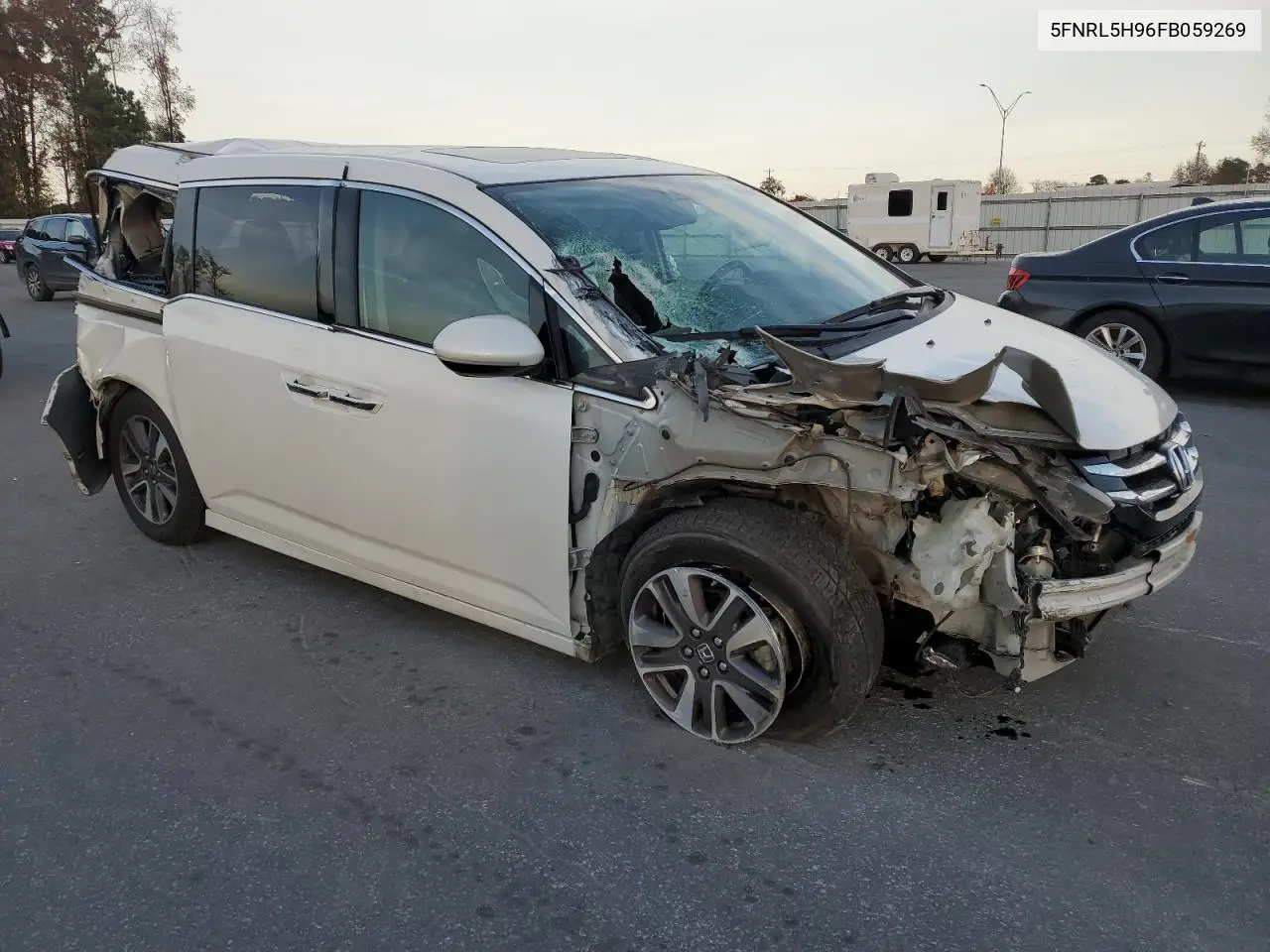5FNRL5H96FB059269 2015 Honda Odyssey Touring