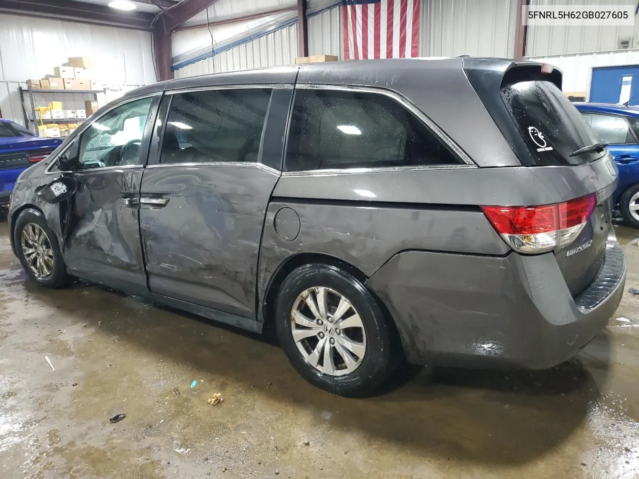 5FNRL5H62GB027605 2016 Honda Odyssey Exl