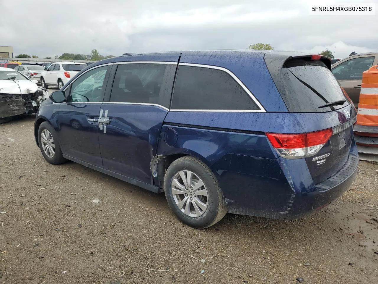 5FNRL5H4XGB075318 2016 Honda Odyssey Ex