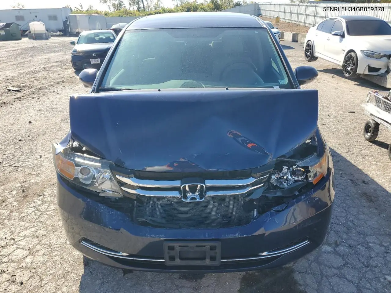 5FNRL5H34GB059378 2016 Honda Odyssey Se