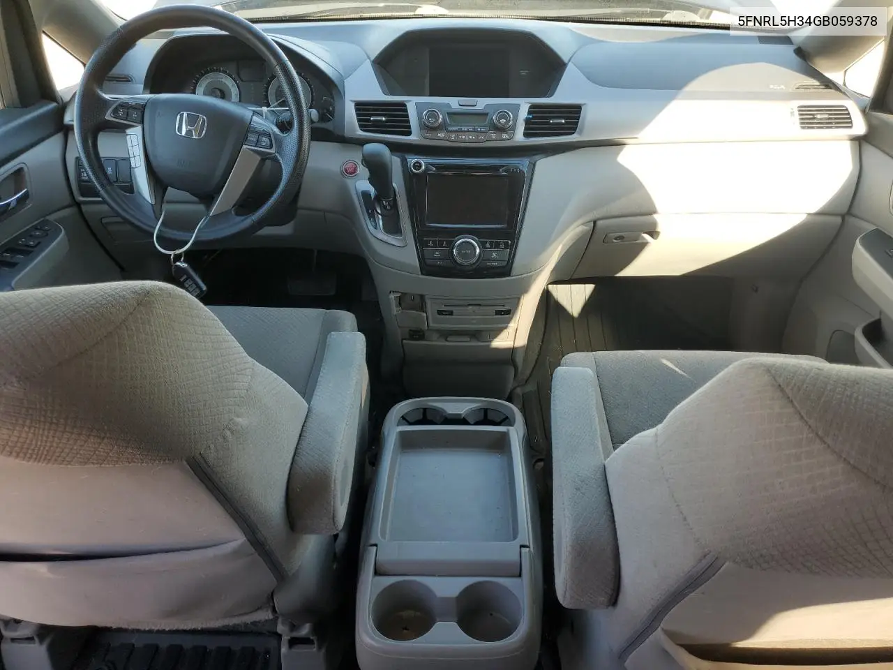 5FNRL5H34GB059378 2016 Honda Odyssey Se