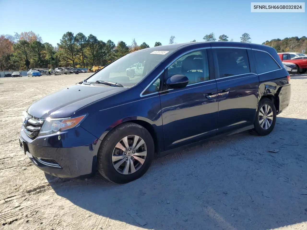 5FNRL5H66GB032824 2016 Honda Odyssey Exl