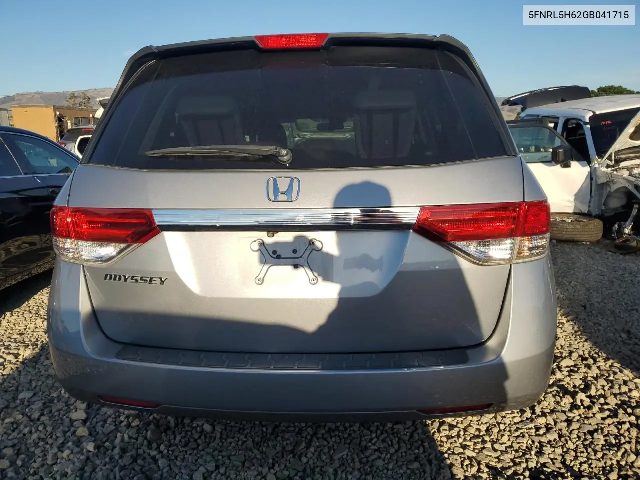 5FNRL5H62GB041715 2016 Honda Odyssey Exl