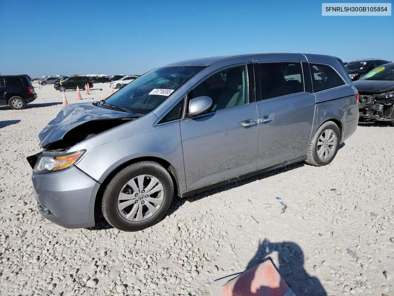 5FNRL5H30GB105854 2016 Honda Odyssey Se