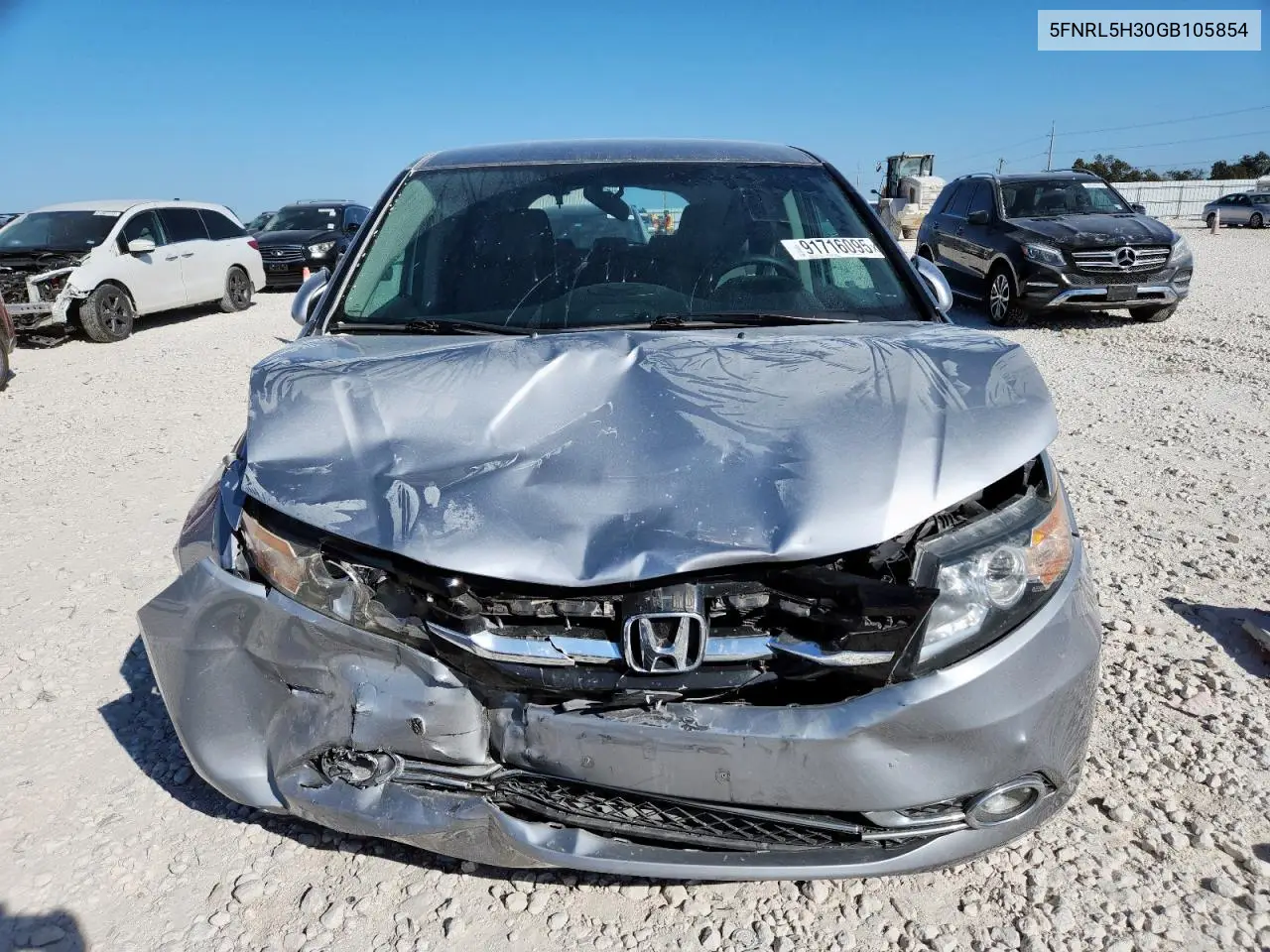 5FNRL5H30GB105854 2016 Honda Odyssey Se
