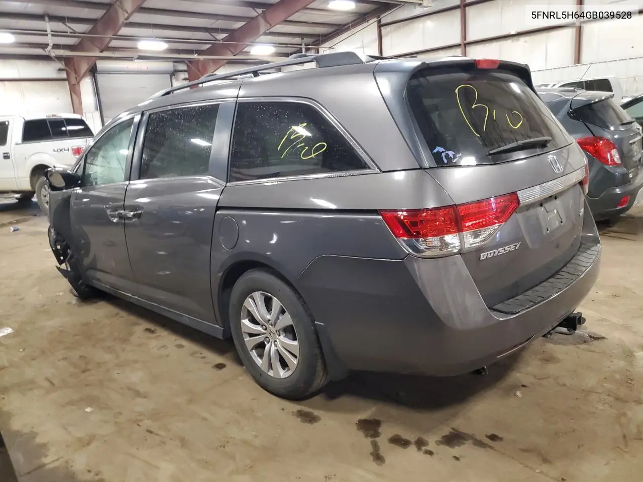 5FNRL5H64GB039528 2016 Honda Odyssey Exl