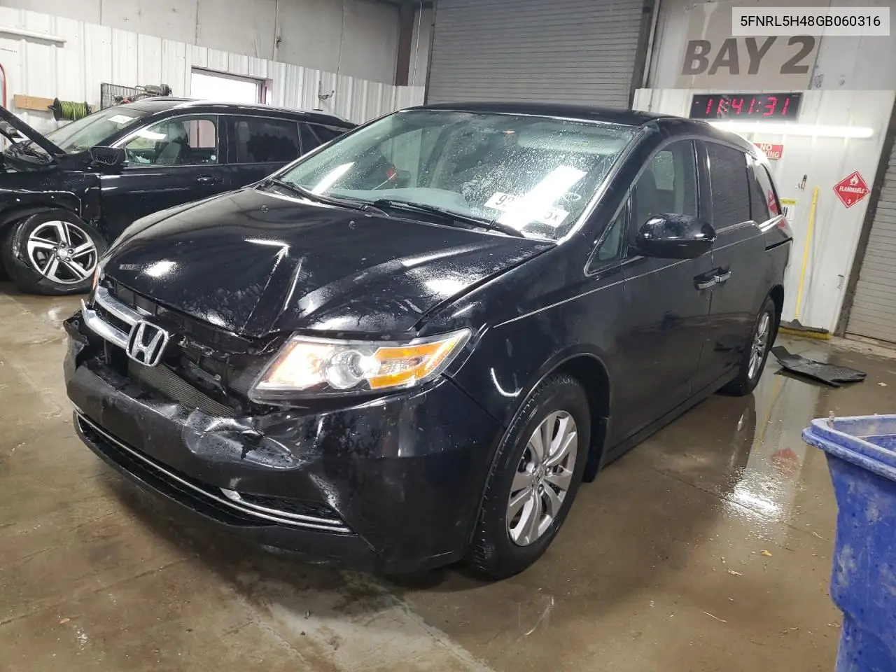 5FNRL5H48GB060316 2016 Honda Odyssey Ex