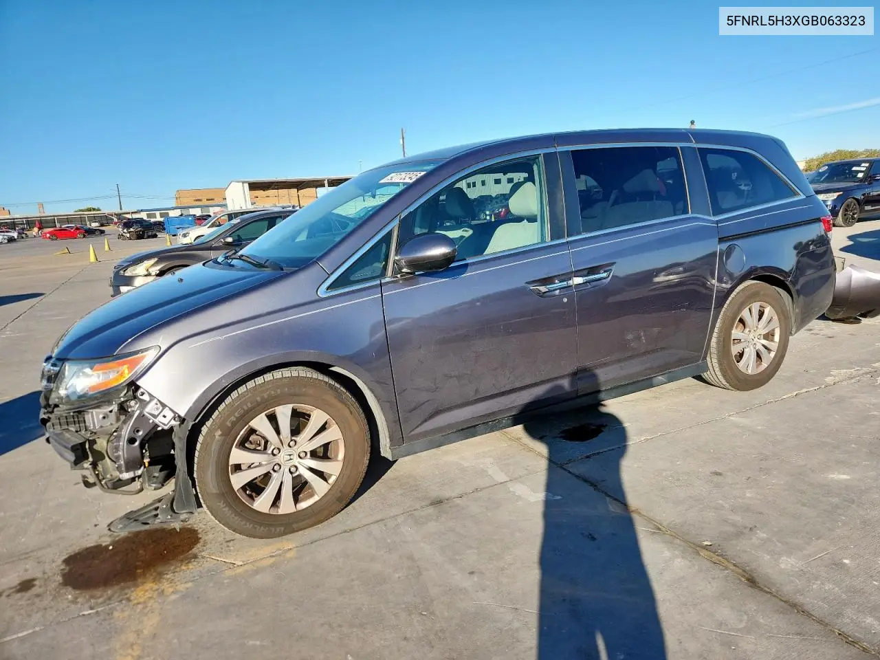 5FNRL5H3XGB063323 2016 Honda Odyssey Se