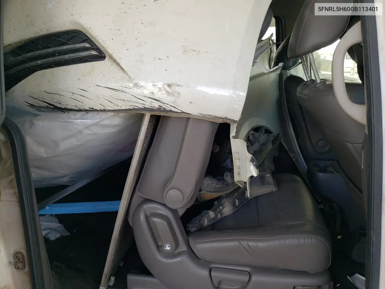 5FNRL5H60GB113401 2016 Honda Odyssey Exl