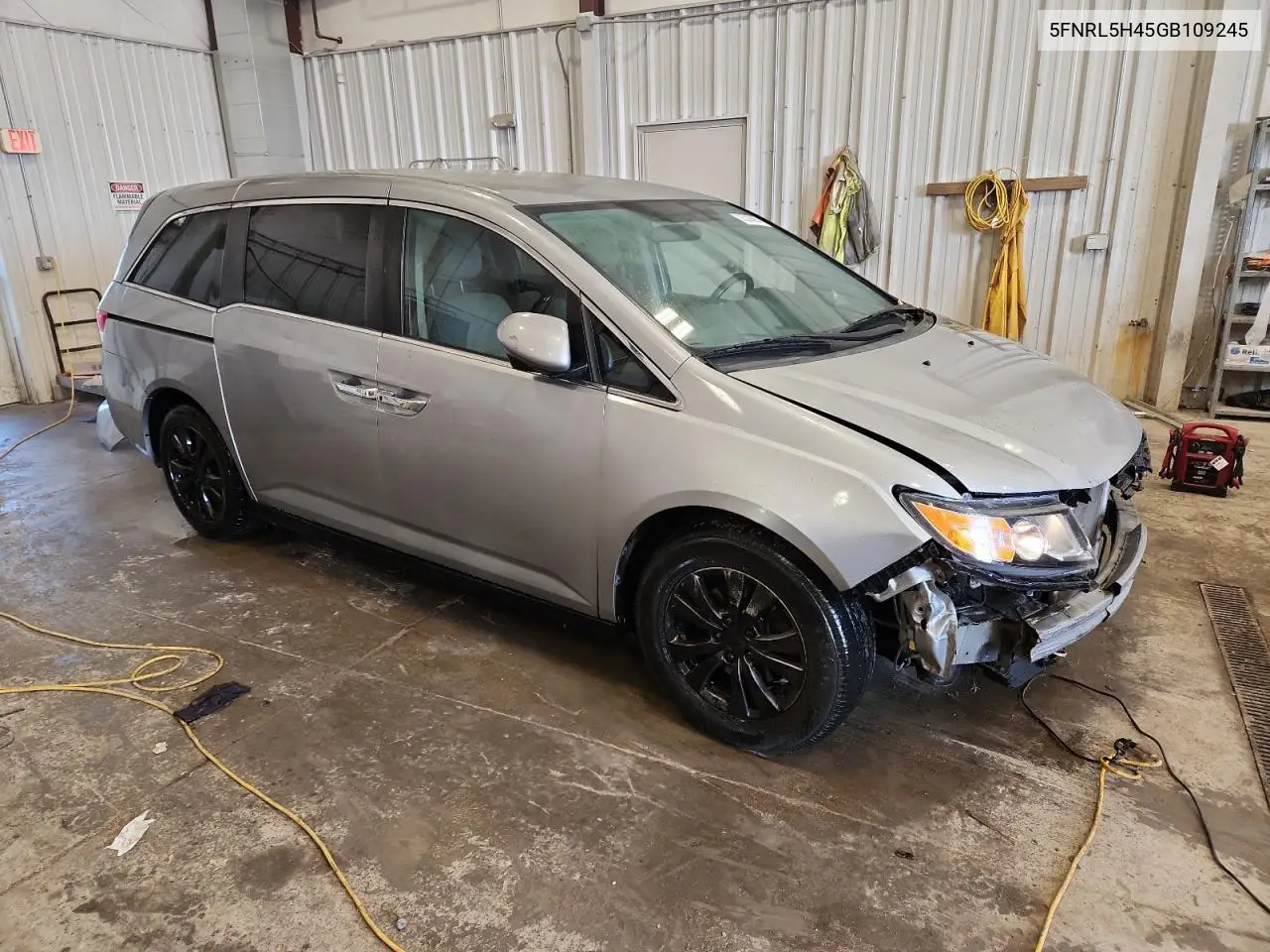 5FNRL5H45GB109245 2016 Honda Odyssey Ex