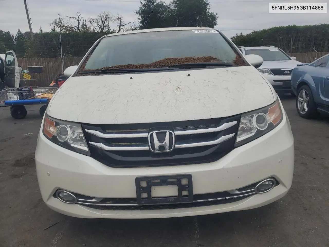 5FNRL5H96GB114868 2016 Honda Odyssey Touring