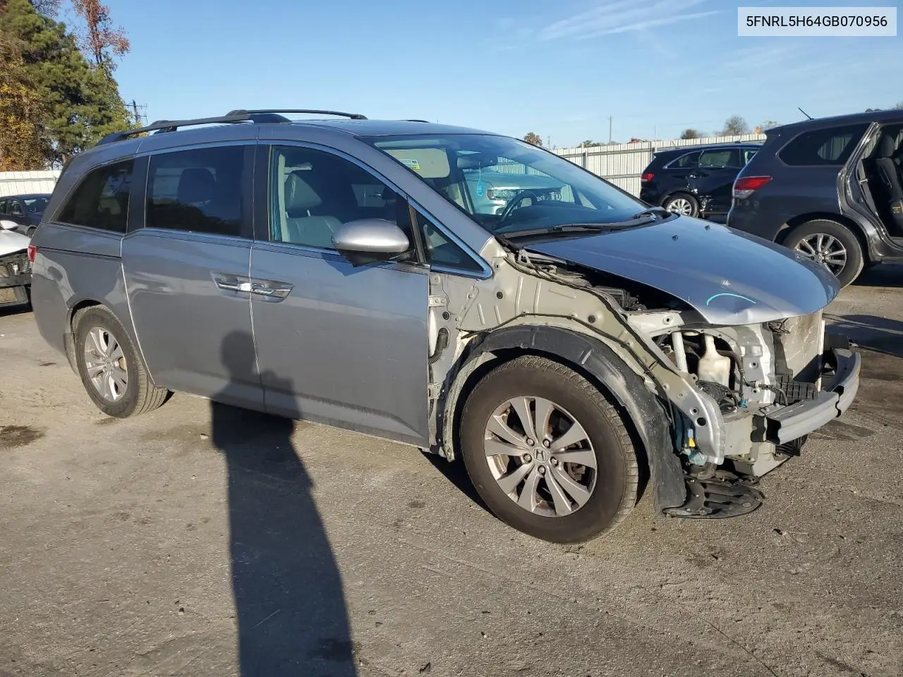 5FNRL5H64GB070956 2016 Honda Odyssey Exl