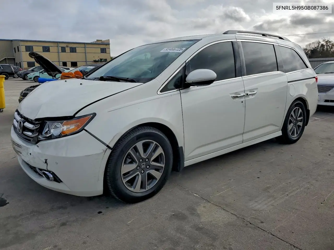 5FNRL5H95GB087386 2016 Honda Odyssey Touring