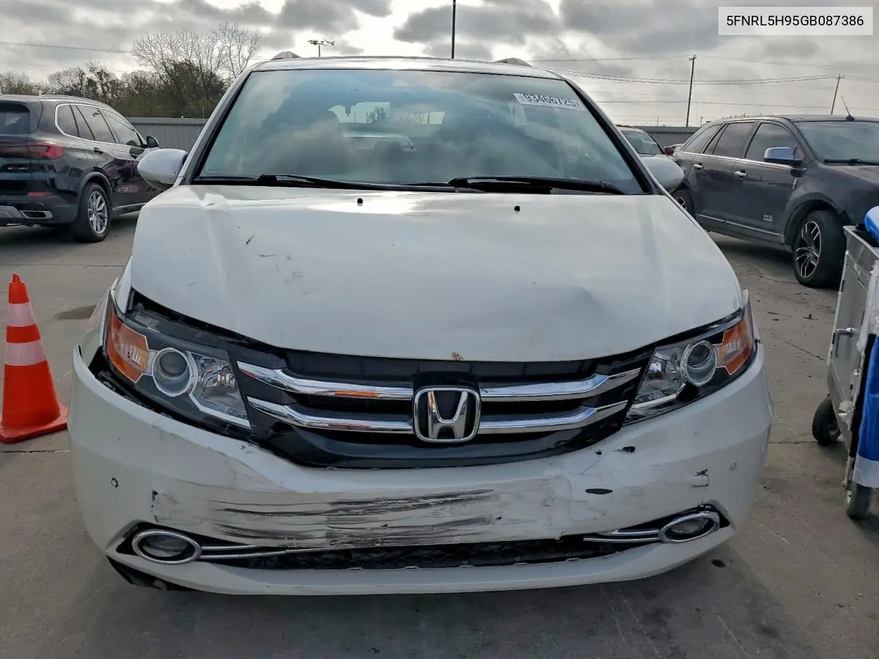 5FNRL5H95GB087386 2016 Honda Odyssey Touring