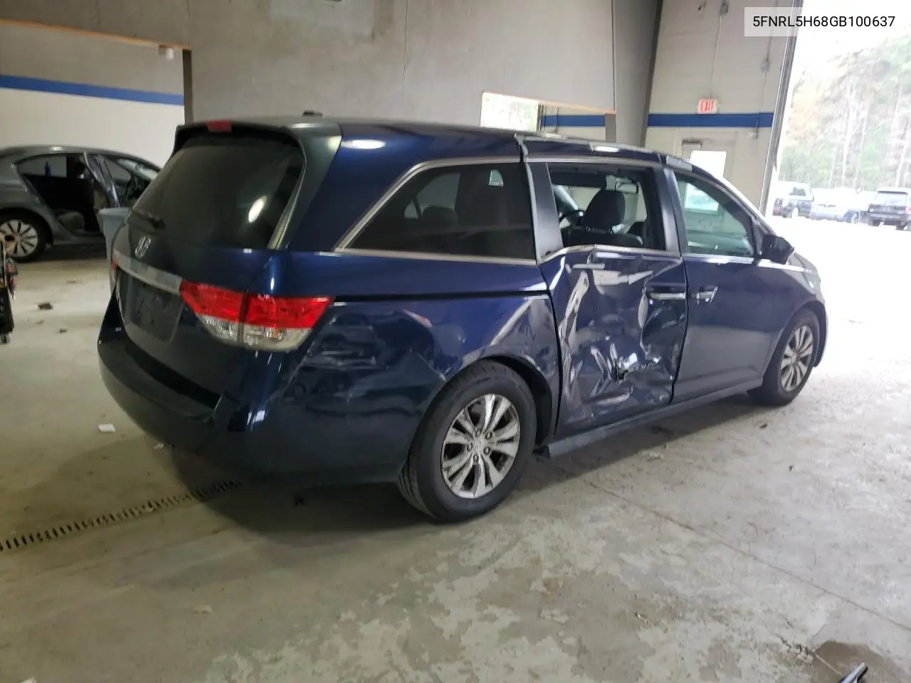 5FNRL5H68GB100637 2016 Honda Odyssey Exl