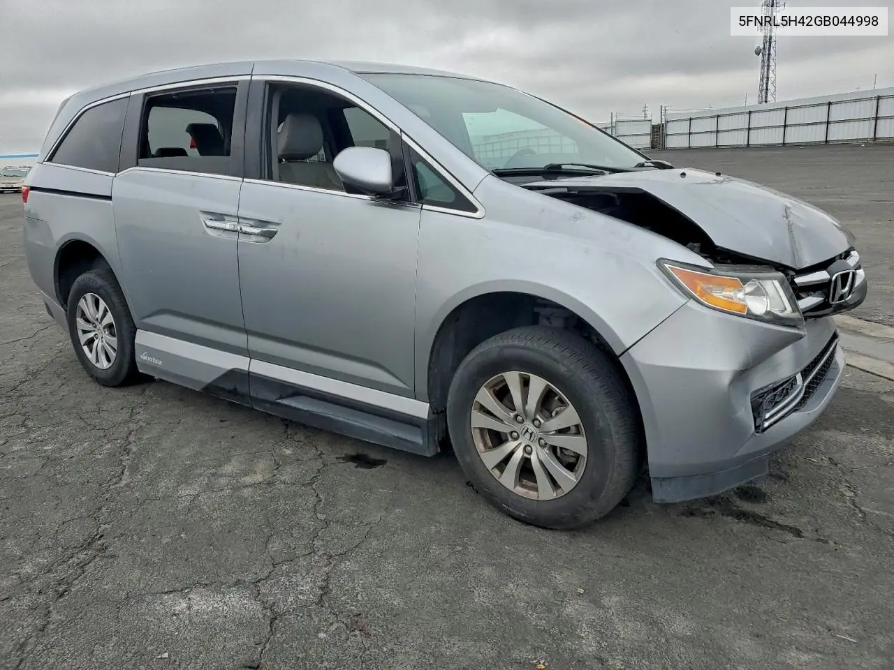 5FNRL5H42GB044998 2016 Honda Odyssey Ex