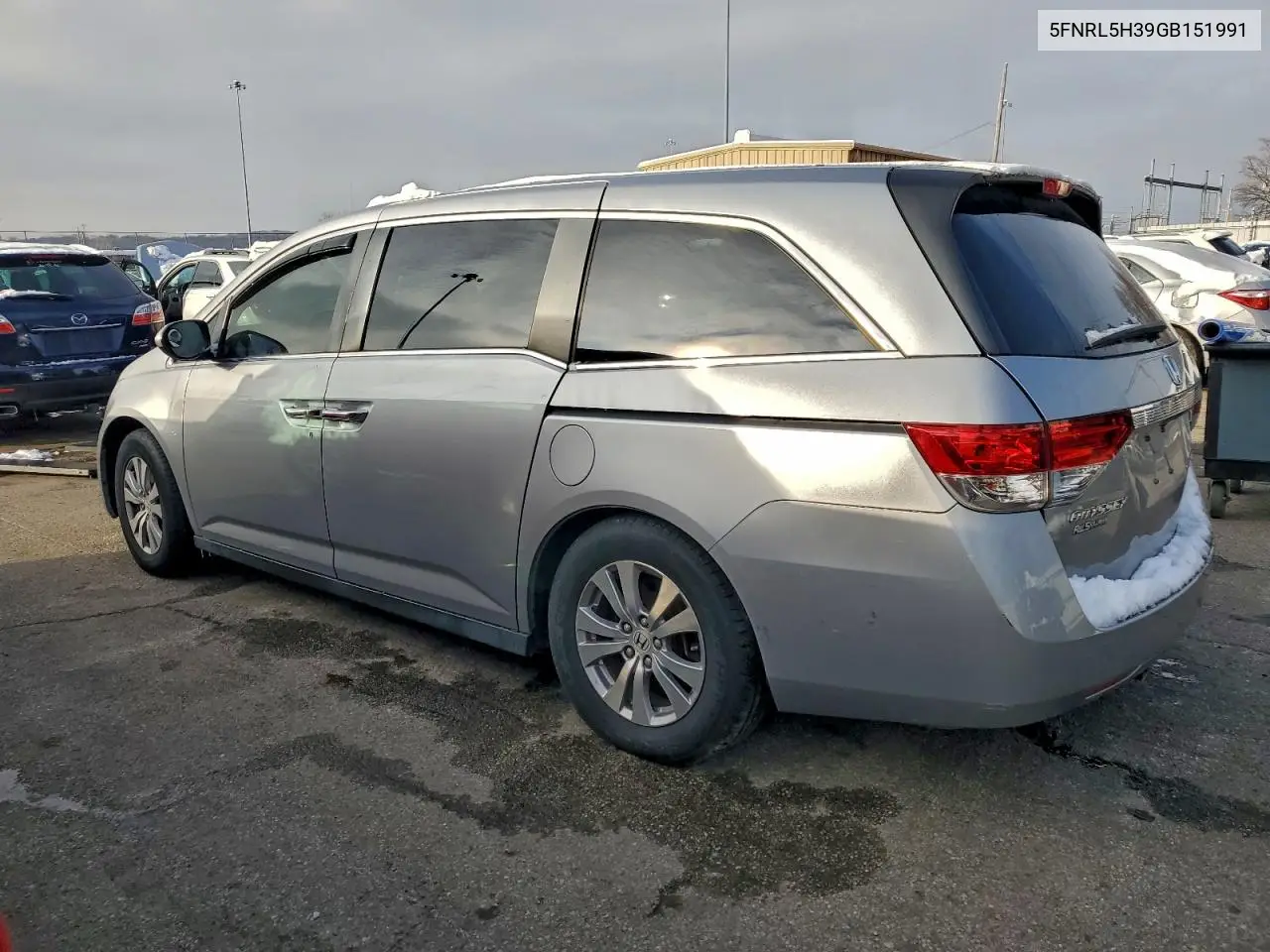5FNRL5H39GB151991 2016 Honda Odyssey Se