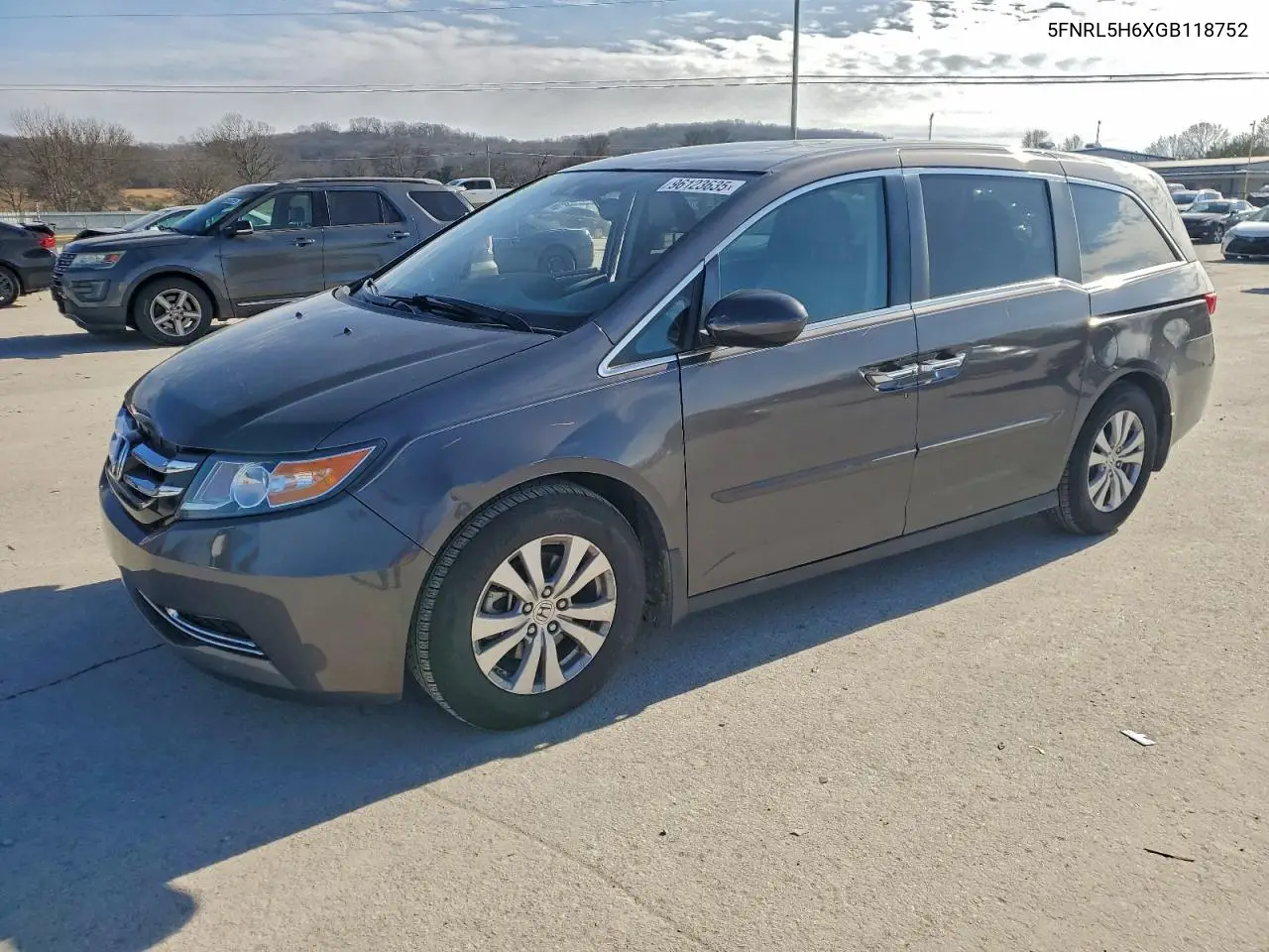 5FNRL5H6XGB118752 2016 Honda Odyssey Exl