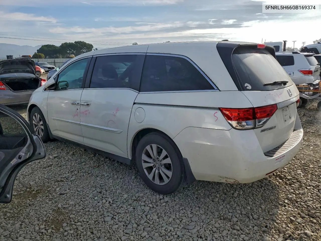 5FNRL5H66GB169374 2016 Honda Odyssey Exl