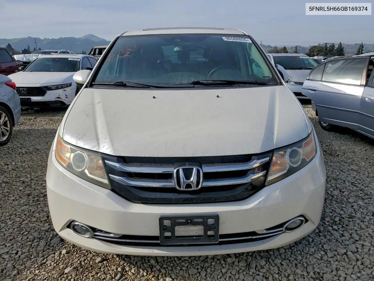 5FNRL5H66GB169374 2016 Honda Odyssey Exl
