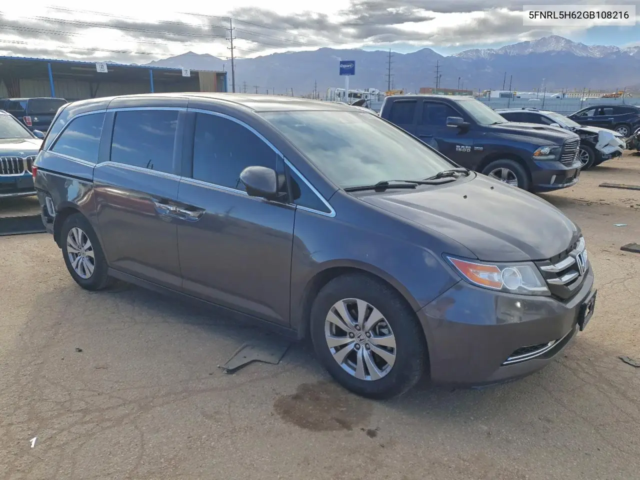 5FNRL5H62GB108216 2016 Honda Odyssey Exl