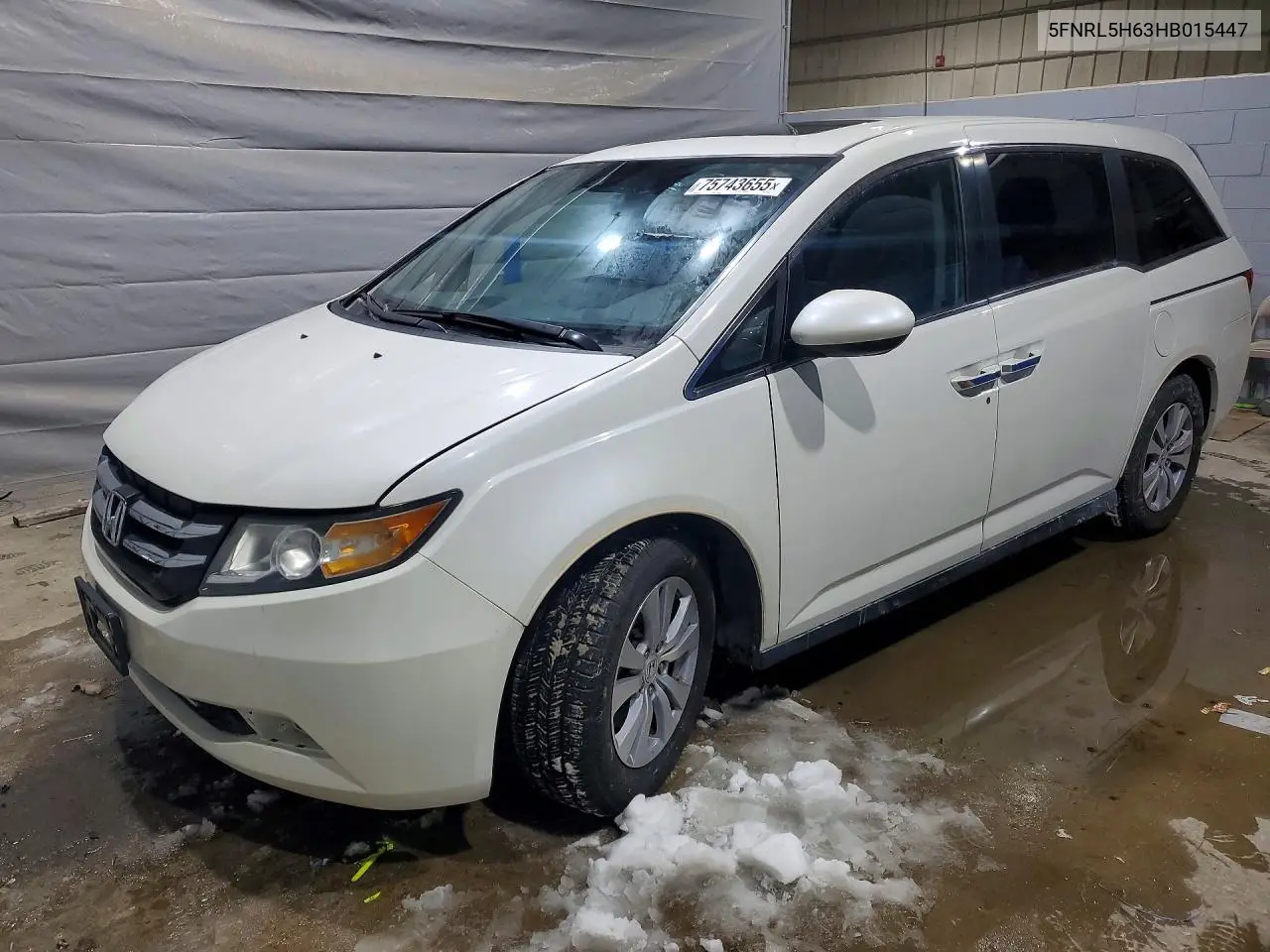 5FNRL5H63HB015447 2017 Honda Odyssey Exl