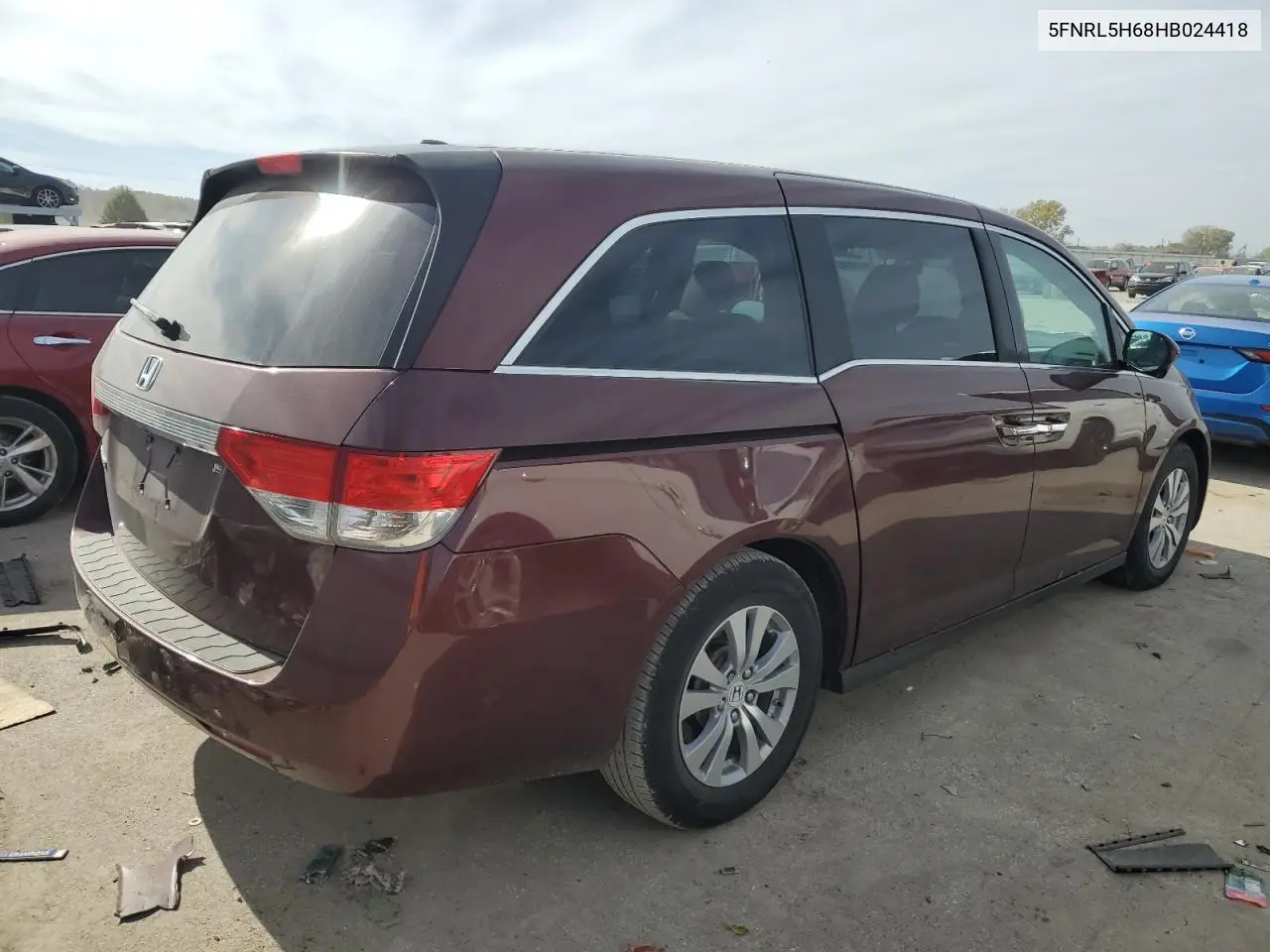 5FNRL5H68HB024418 2017 Honda Odyssey Exl