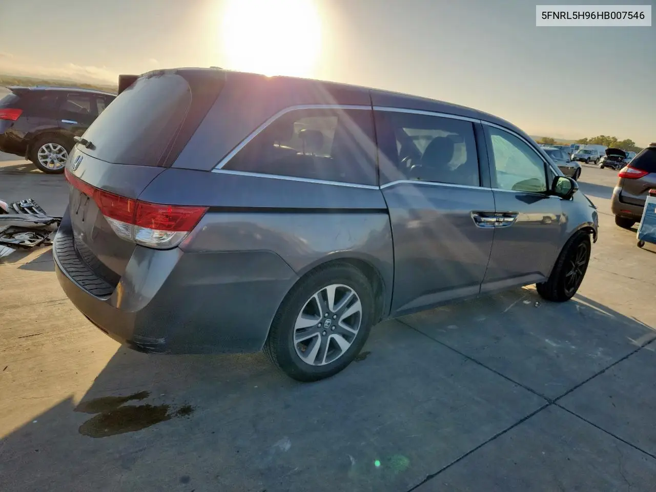 5FNRL5H96HB007546 2017 Honda Odyssey Touring