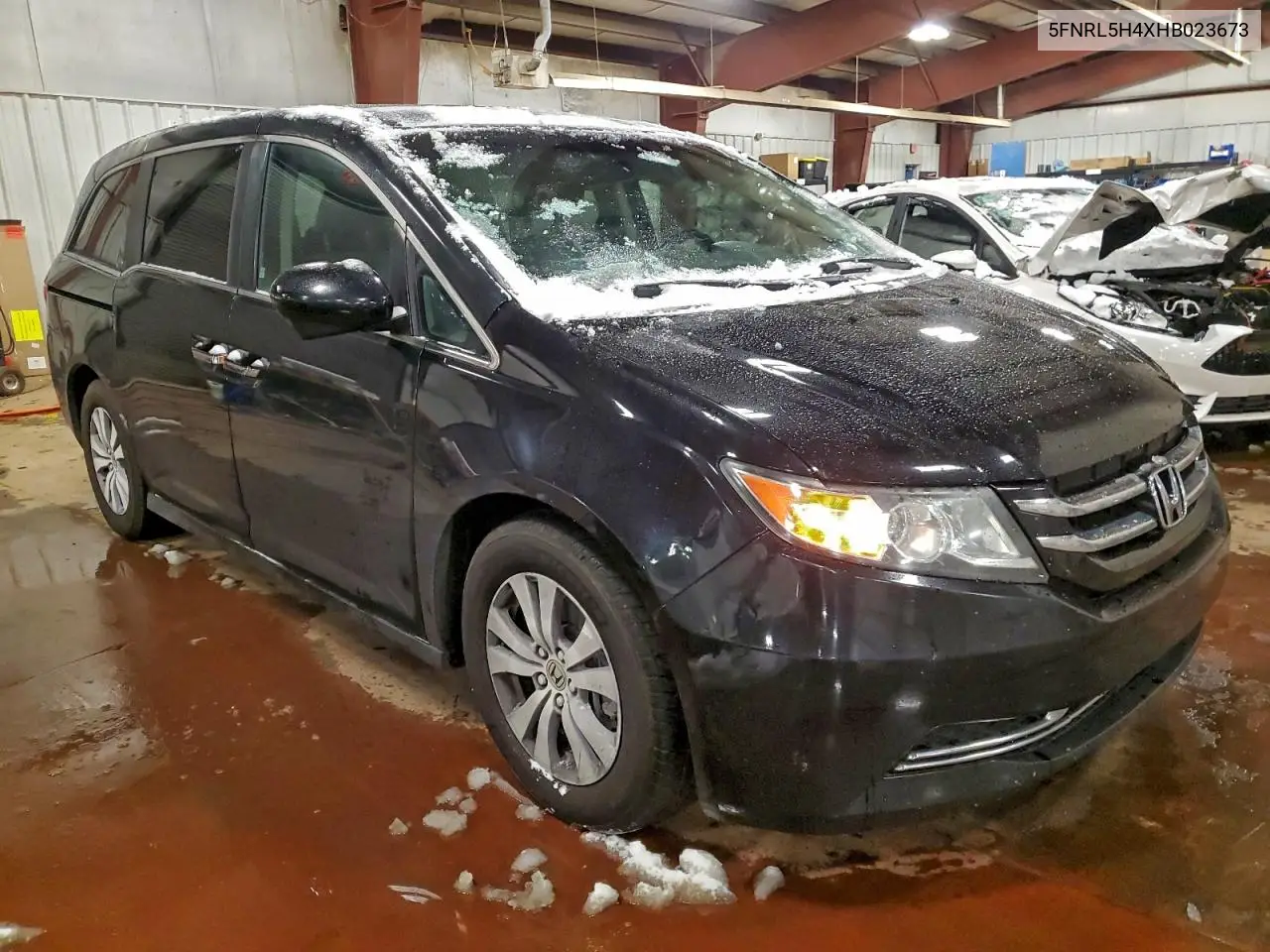 5FNRL5H4XHB023673 2017 Honda Odyssey Ex