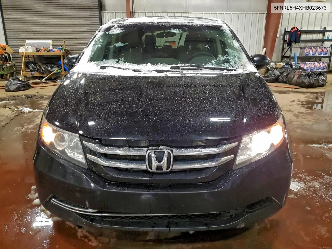 5FNRL5H4XHB023673 2017 Honda Odyssey Ex