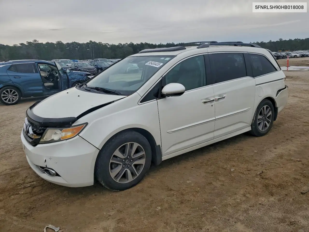 5FNRL5H90HB018008 2017 Honda Odyssey Touring