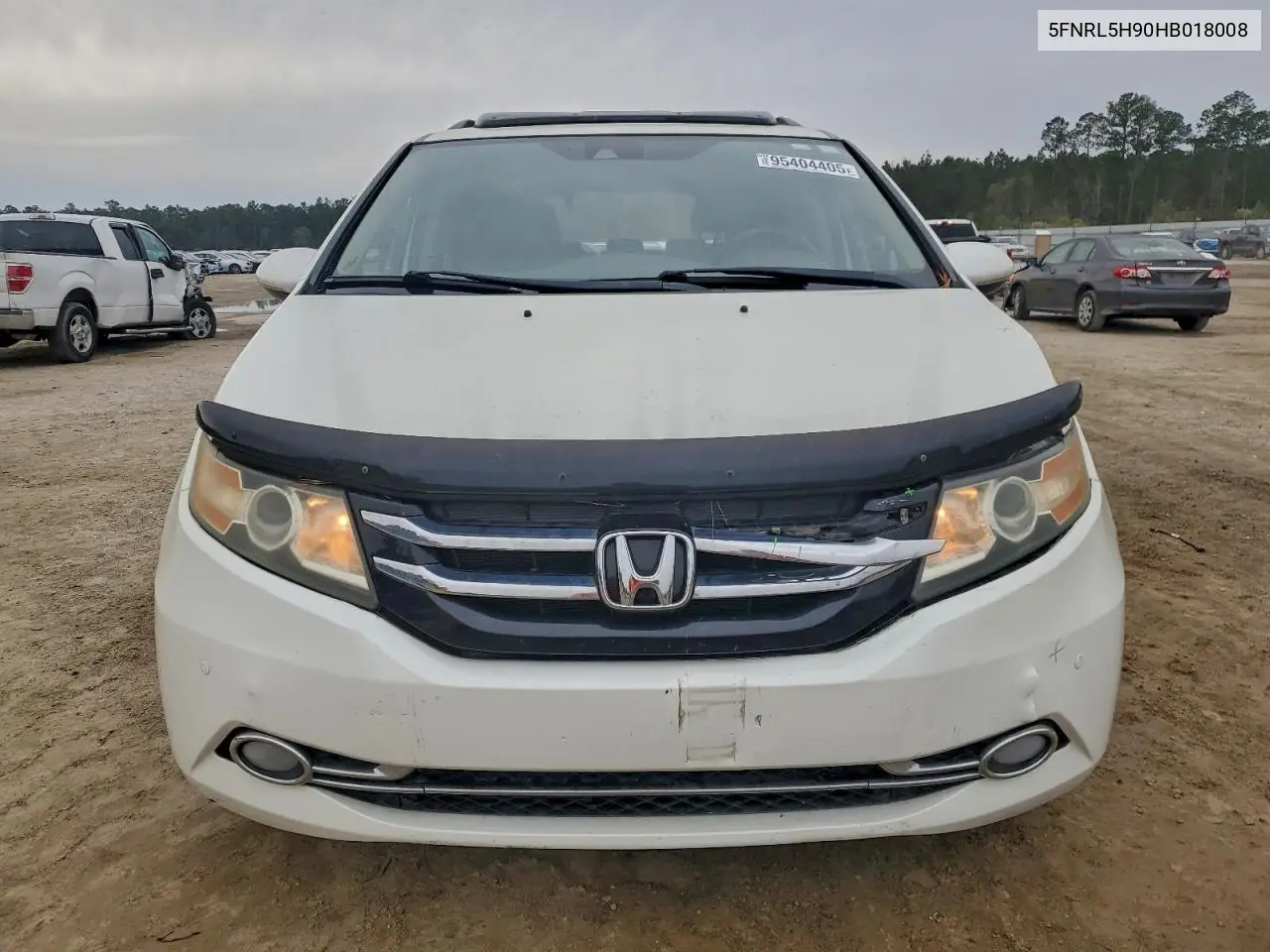 5FNRL5H90HB018008 2017 Honda Odyssey Touring