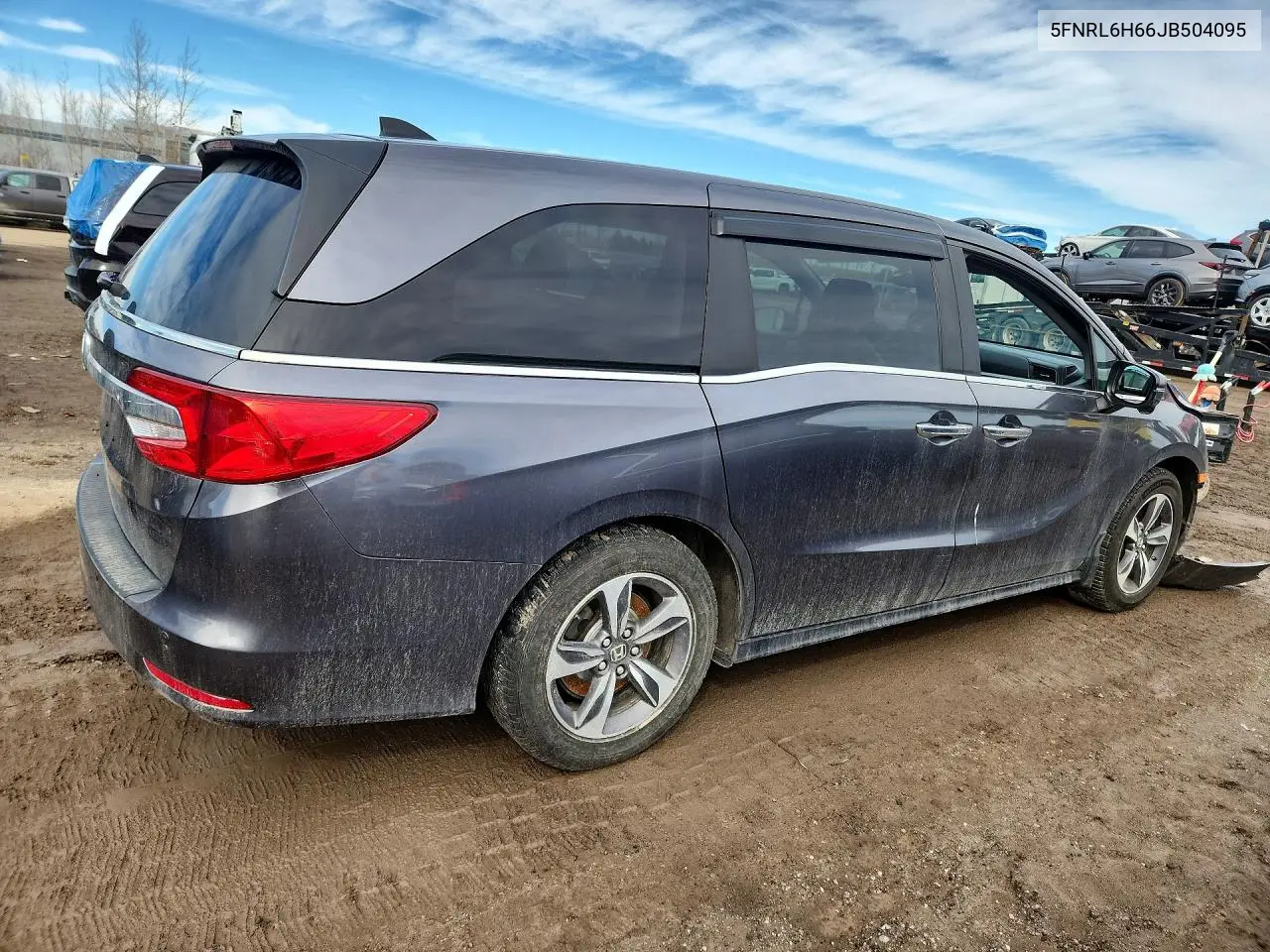 5FNRL6H66JB504095 2018 Honda Odyssey Exl
