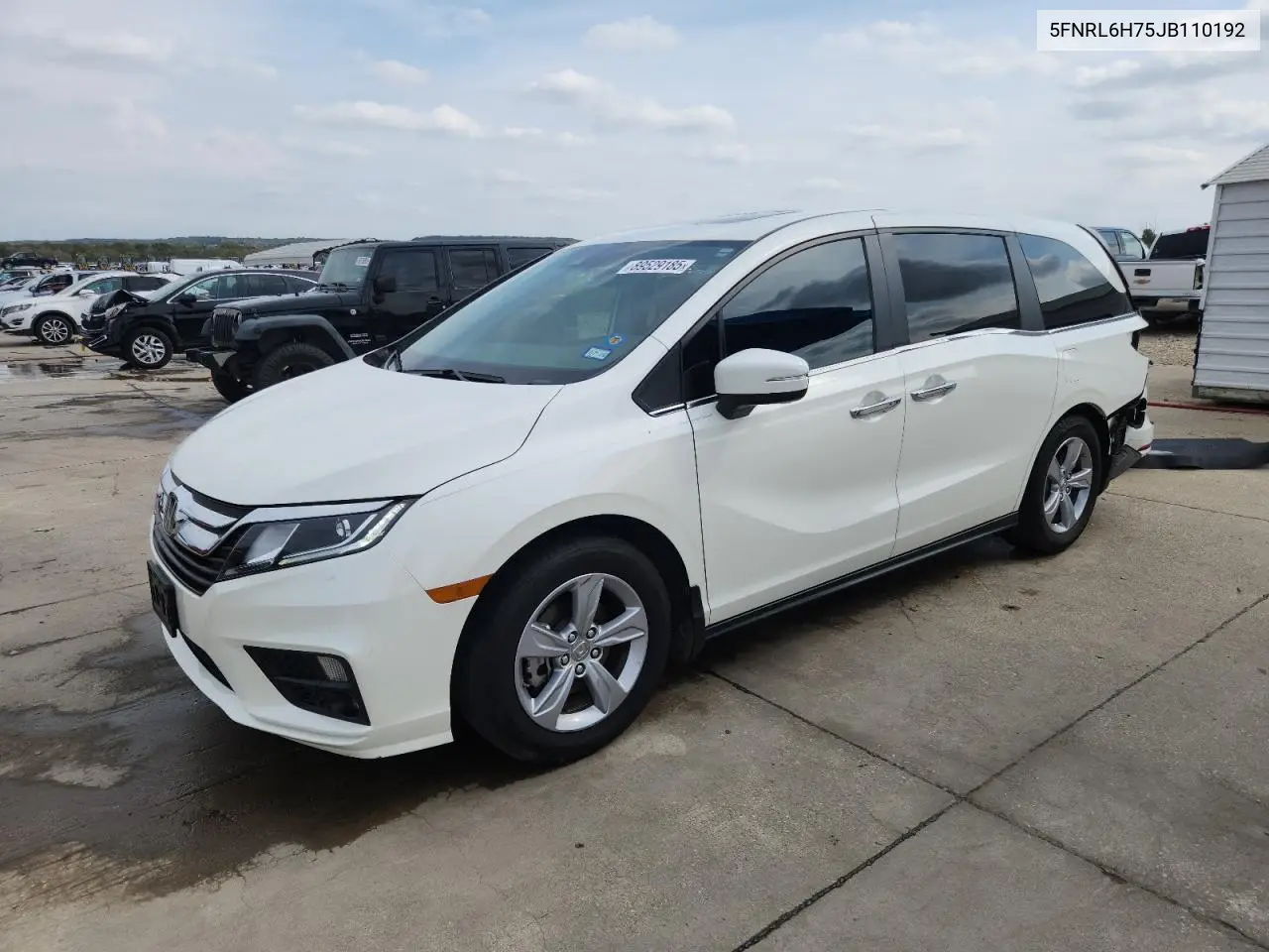 5FNRL6H75JB110192 2018 Honda Odyssey Exl