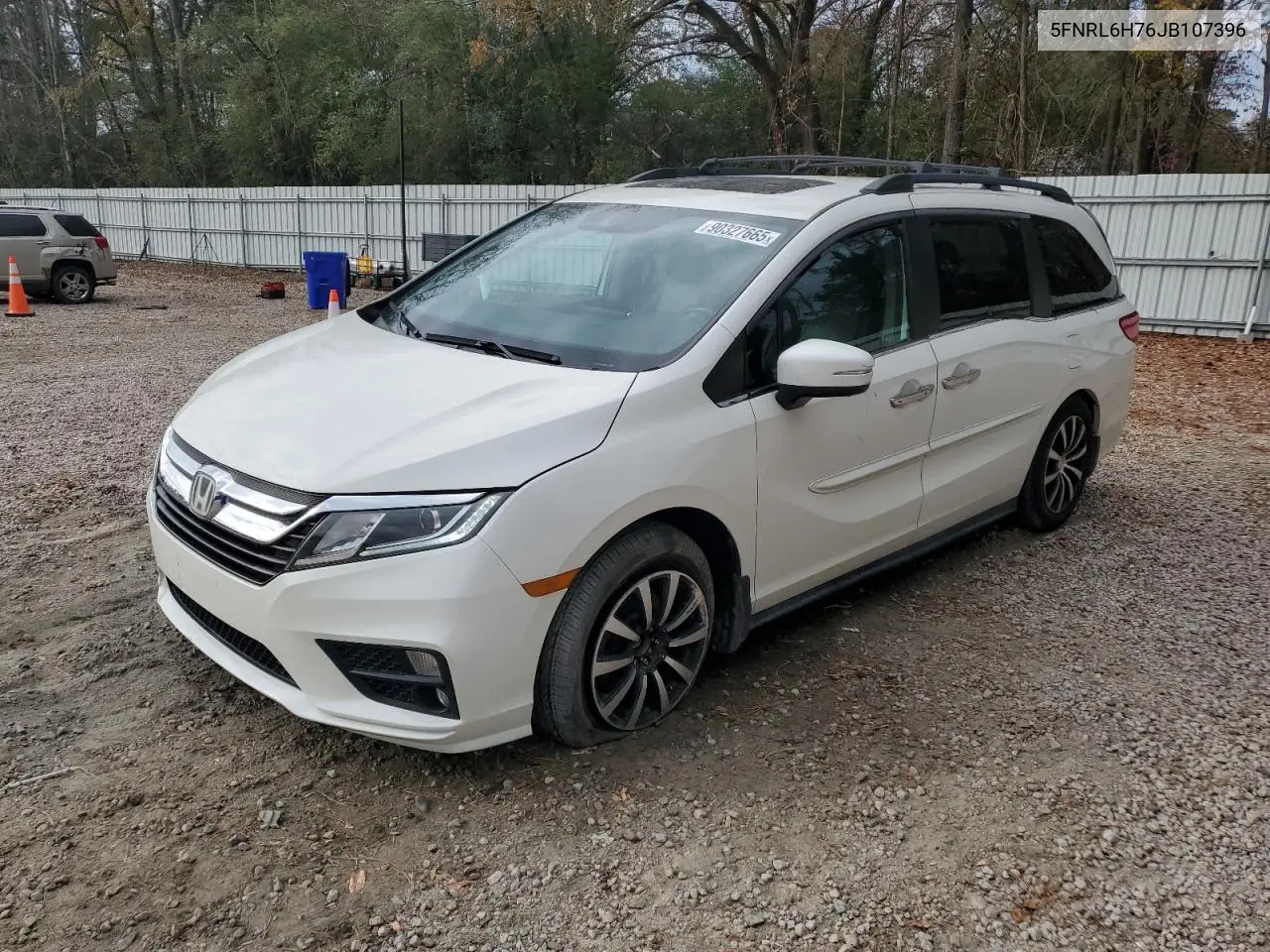 5FNRL6H76JB107396 2018 Honda Odyssey Exl