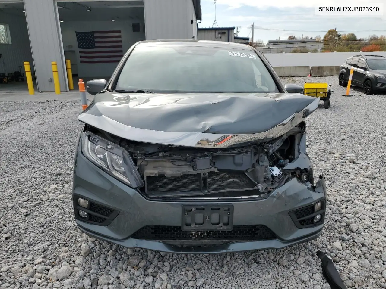 5FNRL6H7XJB023940 2018 Honda Odyssey Exl
